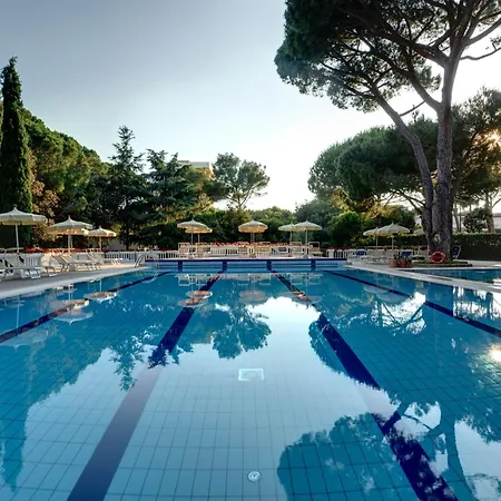 Hotiday Collection - Marinetta Hotel 4*