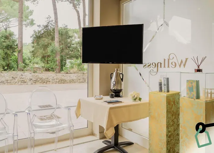 Hotel Hotiday Marina Di Bibbona